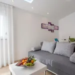 Adrion Aparthotel